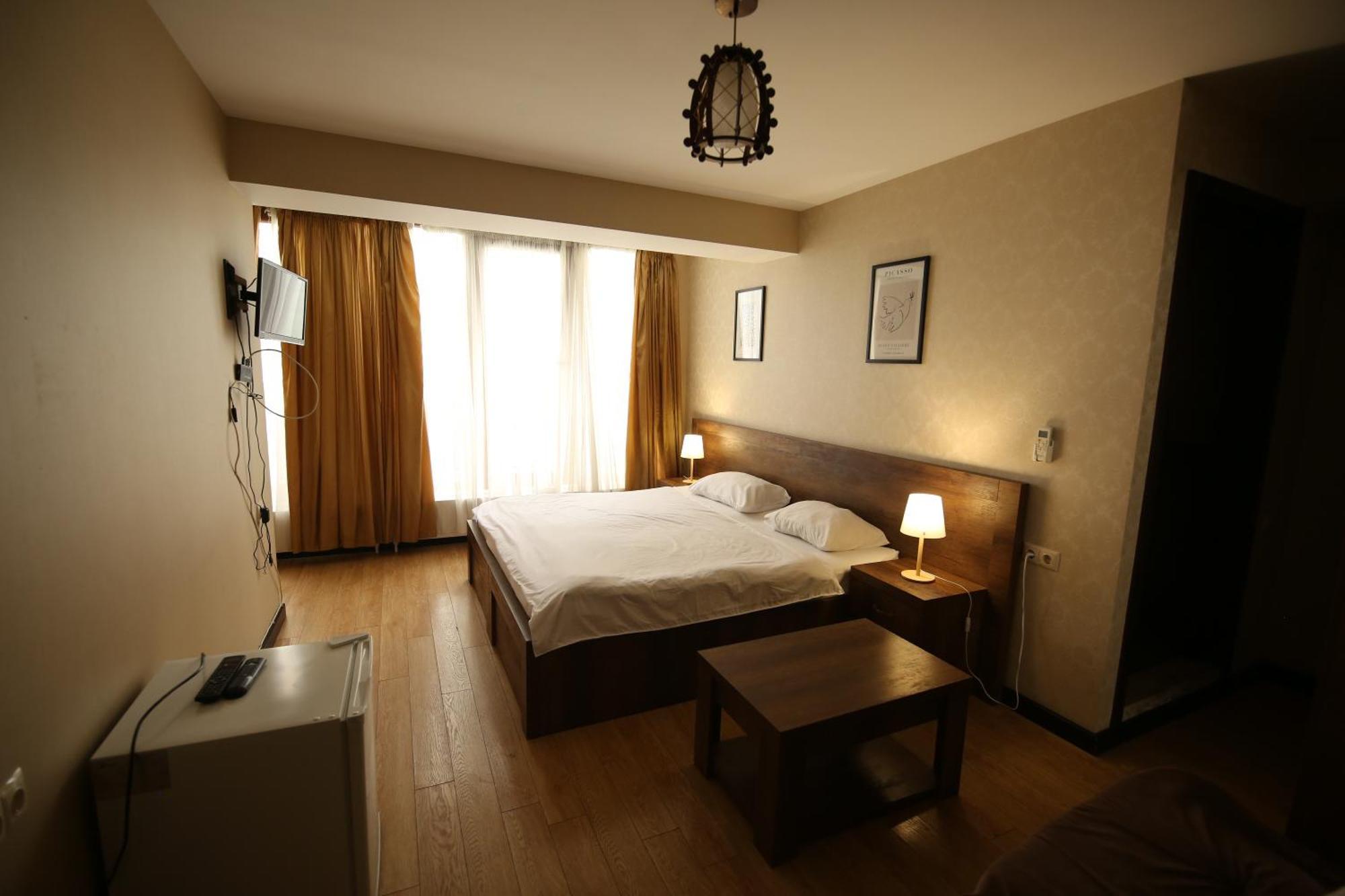 Dream Sky Hotel تبليسي المظهر الخارجي الصورة