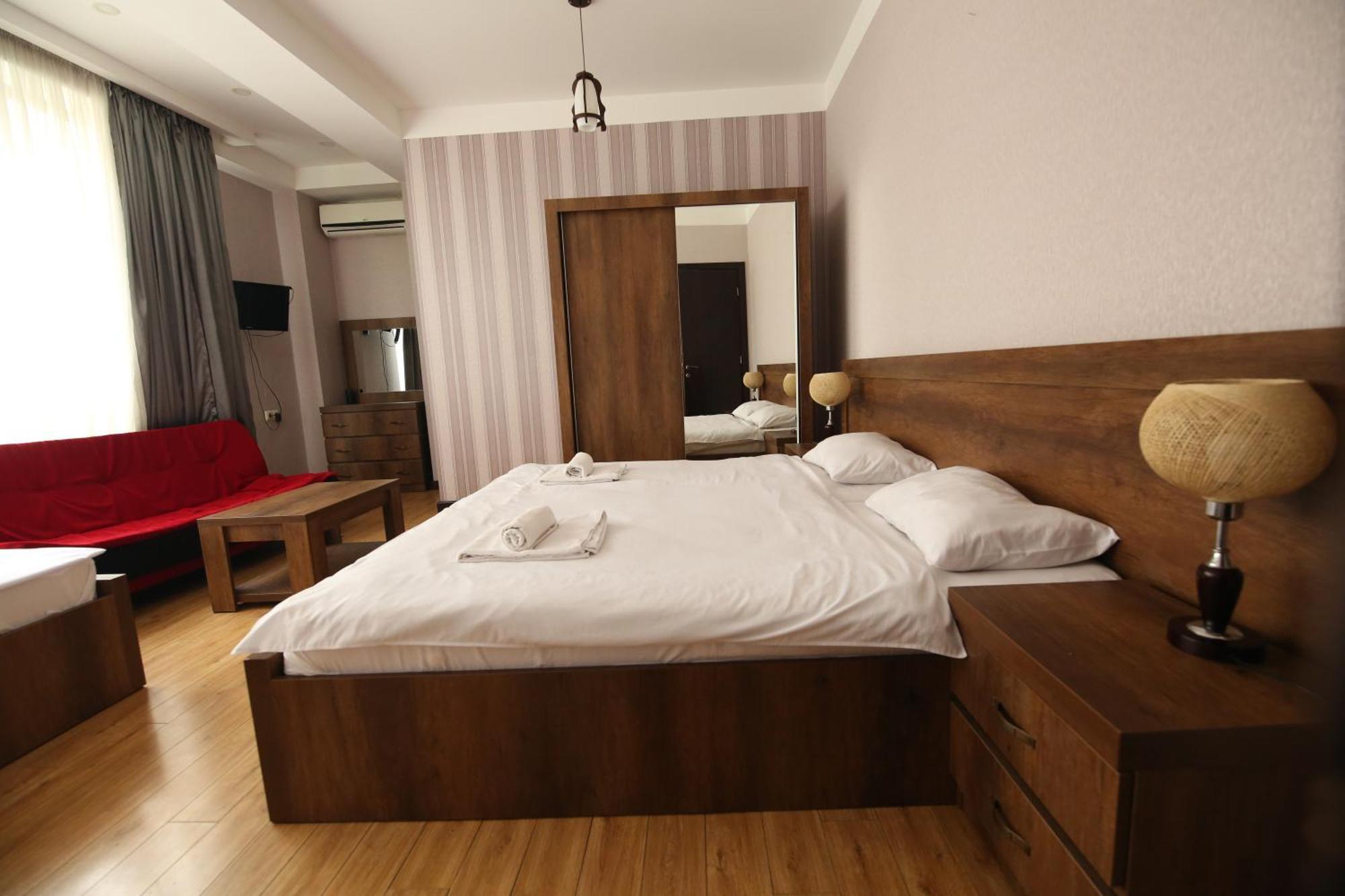 Dream Sky Hotel تبليسي المظهر الخارجي الصورة
